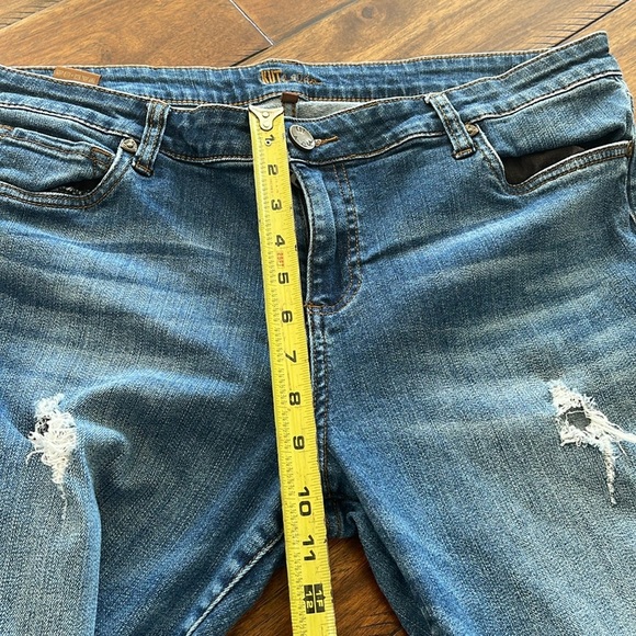 KUT blue denim jeans distressed torn straight leg high rise size 14 - Picture 4 of 14